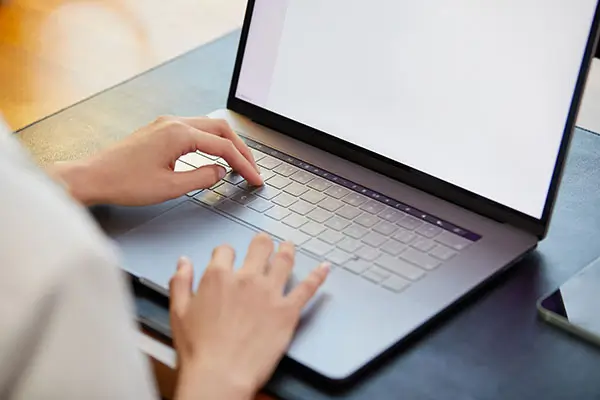 高中多久睡觉时间